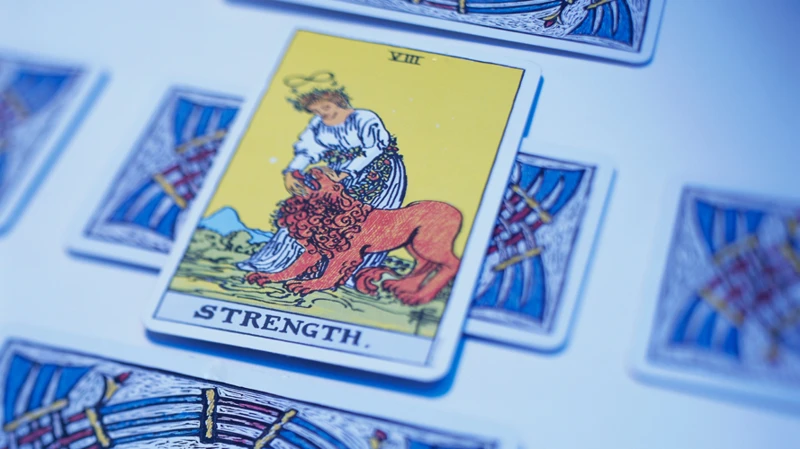 Vallende Sterren In Tarot En Astrologie